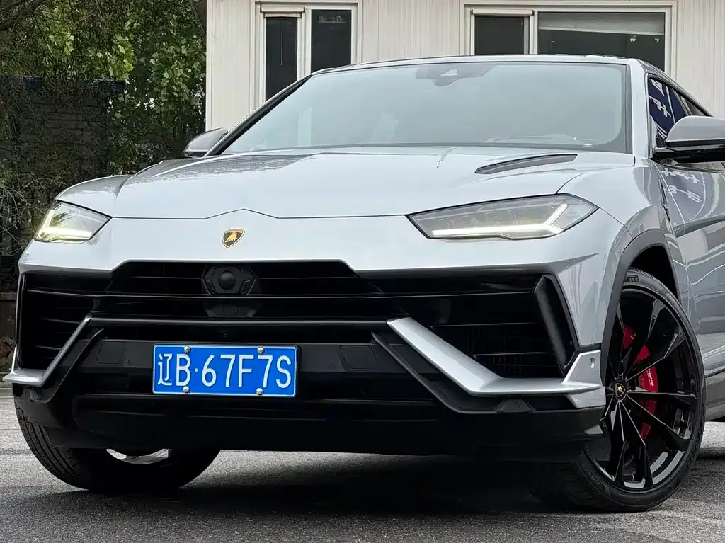 Lamborghini Urus — фото 4