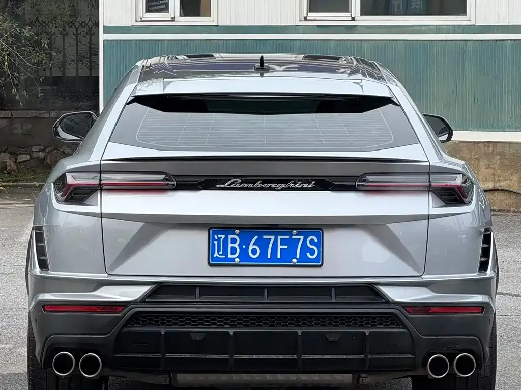 Lamborghini Urus — фото 3
