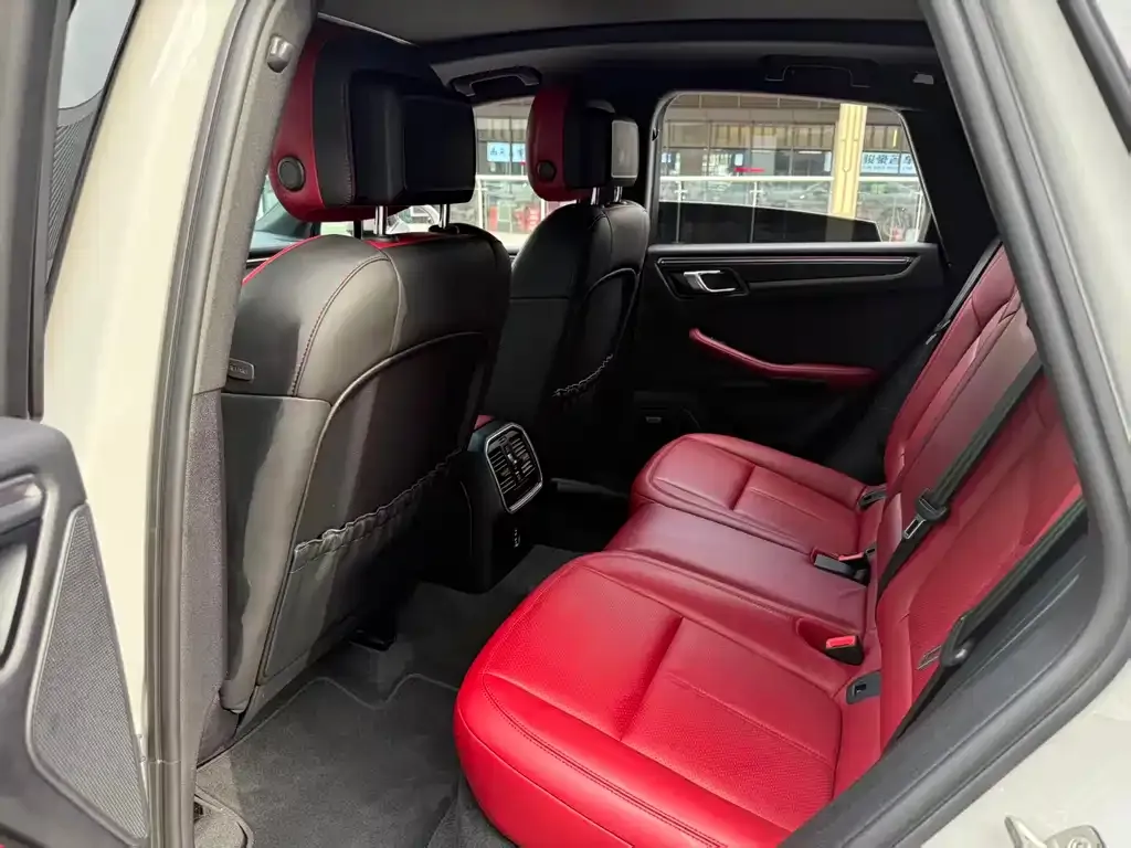 Porsche Macan 2021 из CN, фото 3