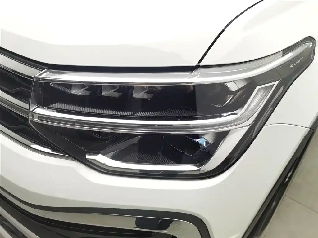Volkswagen Tharu — фото 4