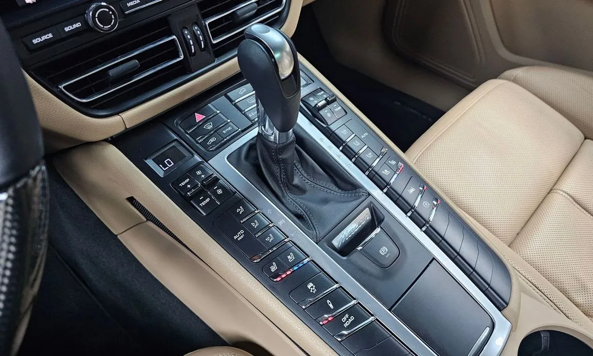 Porsche Macan 2021 из KR, фото 6