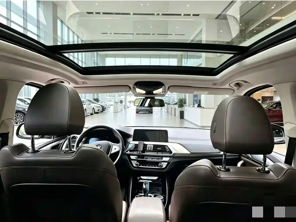 BMW iX3 2021 из CN, фото 2
