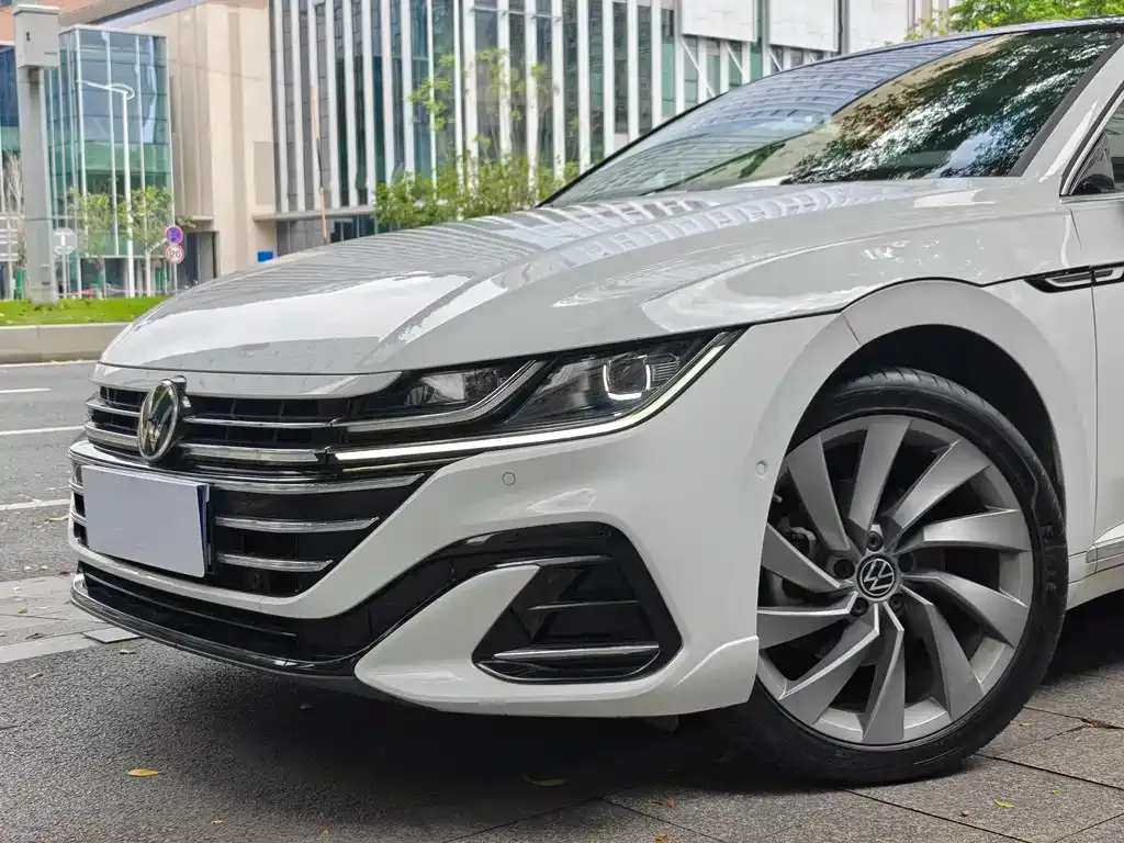 Volkswagen CC — фото 4