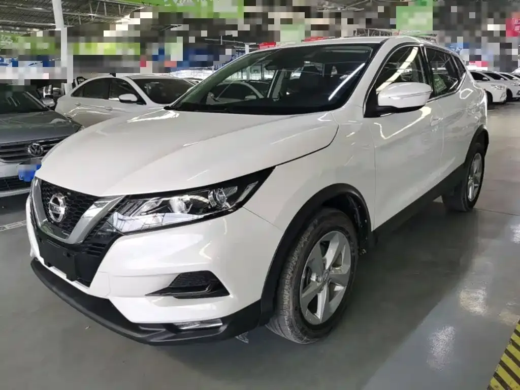 Nissan Qashqai — фото 4
