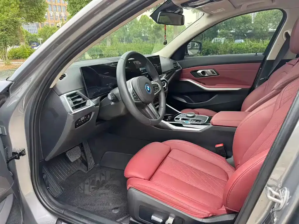 BMW i3 — фото 6