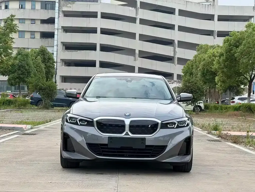 BMW i3 — фото 10