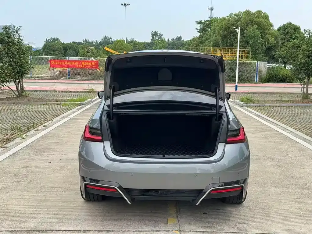 BMW i3 — фото 2