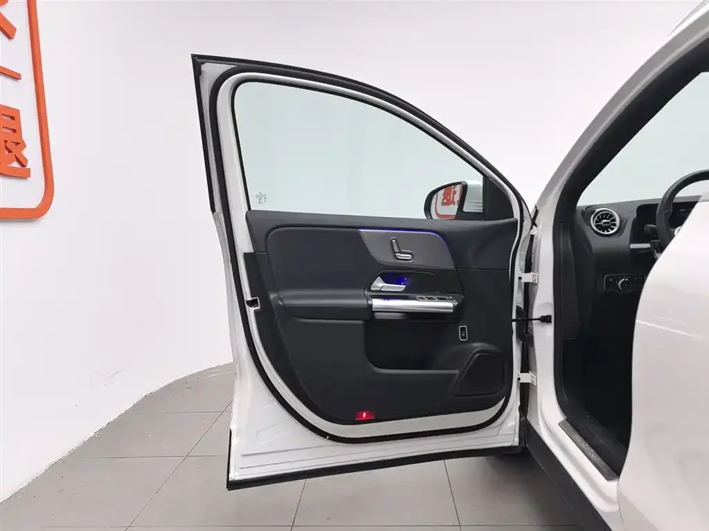 Mercedes-Benz GLA 2021 из CN, фото 3