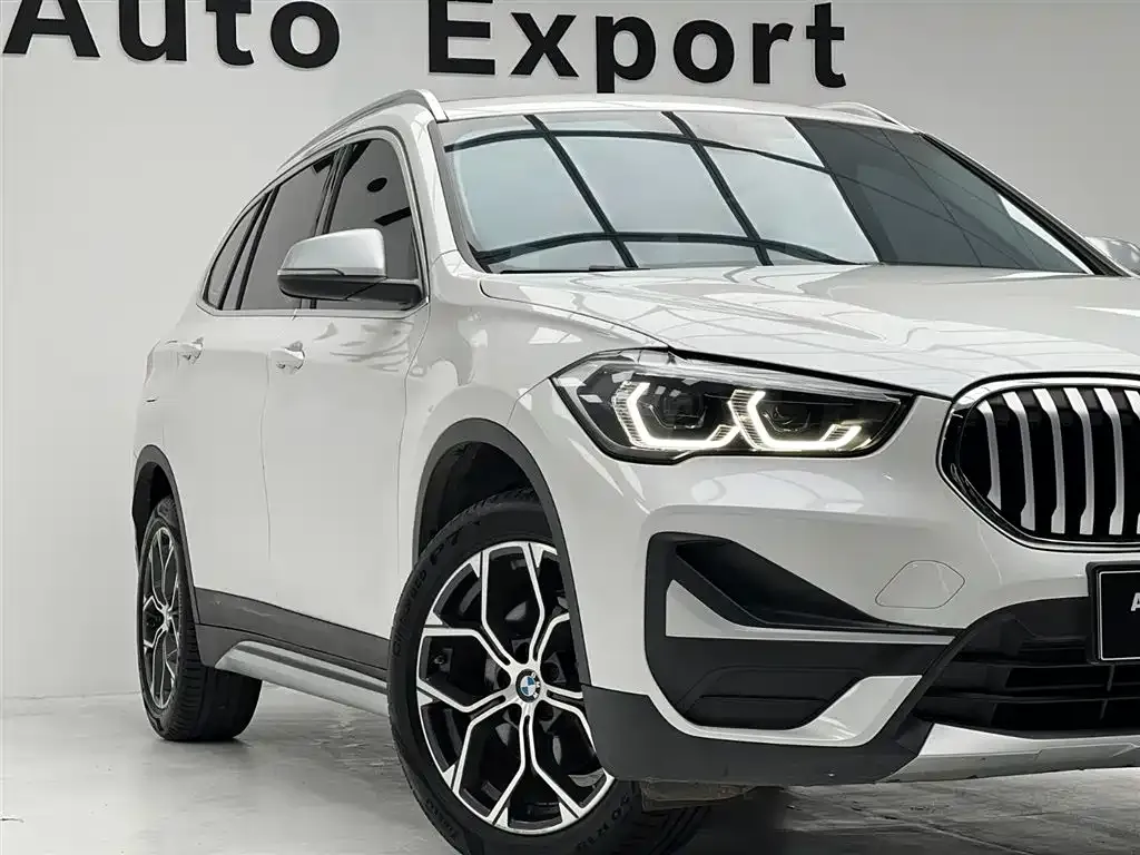 BMW X1 — фото 5