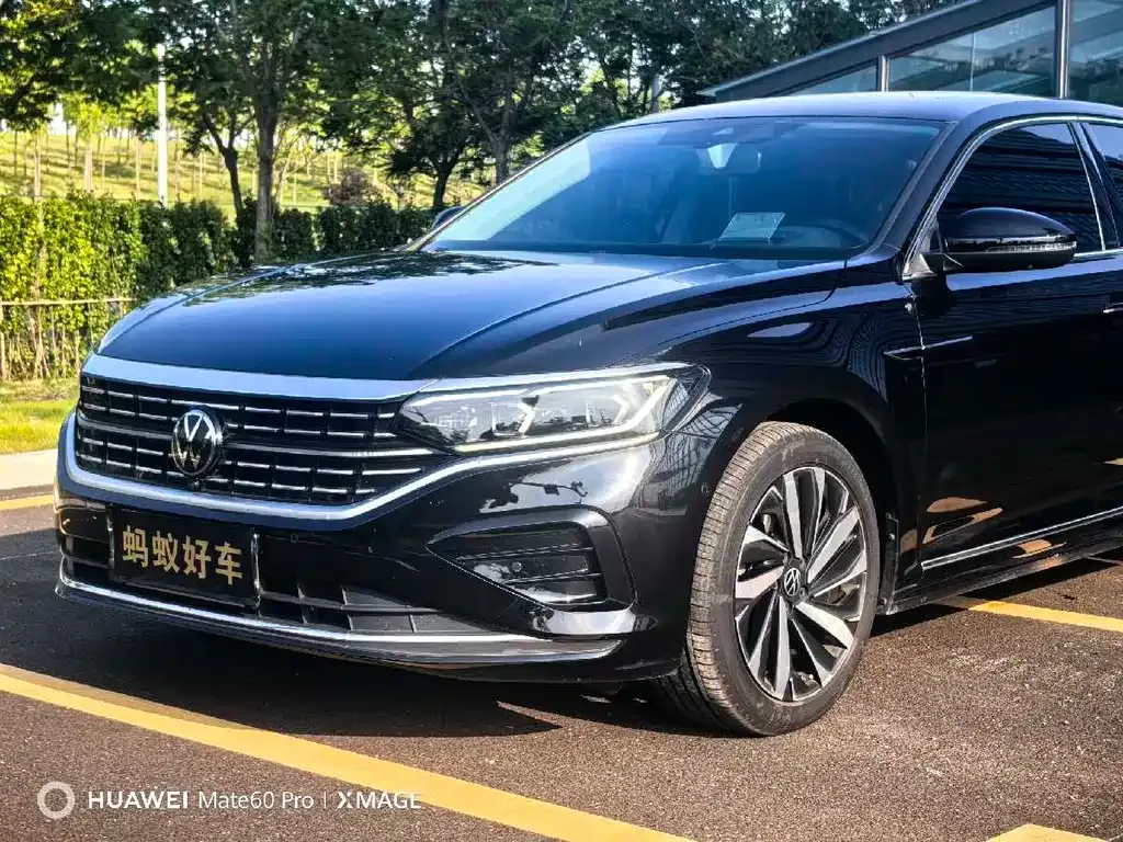 Volkswagen Passat — фото 3
