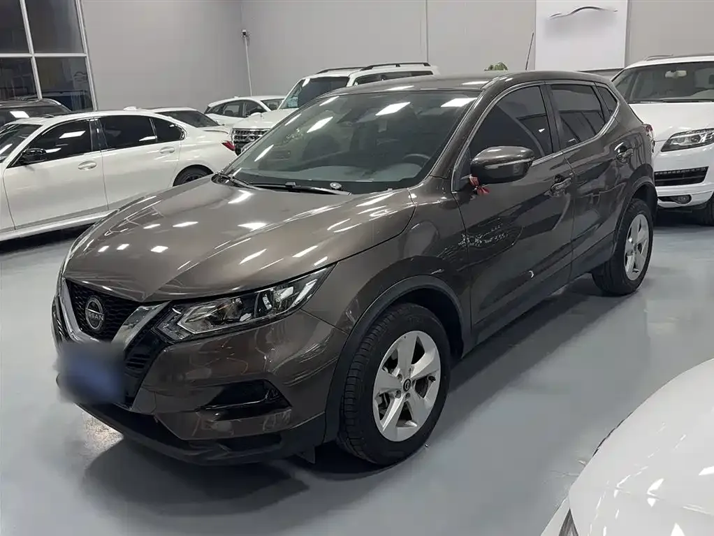 Nissan Qashqai — фото 5