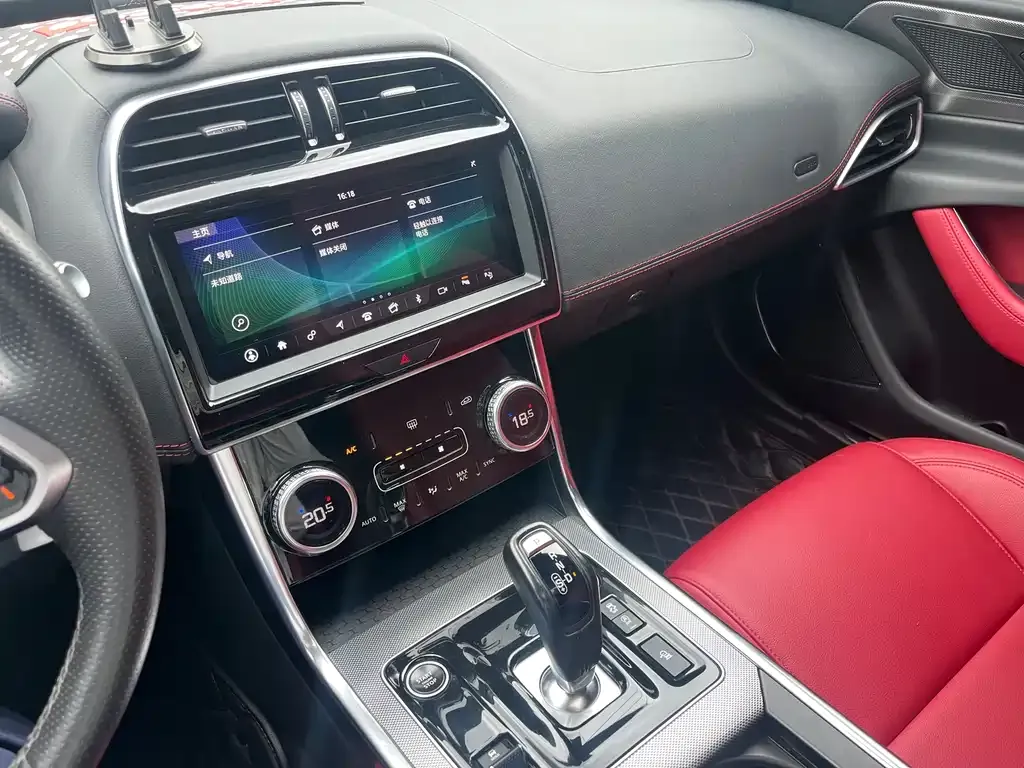 Jaguar XEL 2021 из CN, фото 9