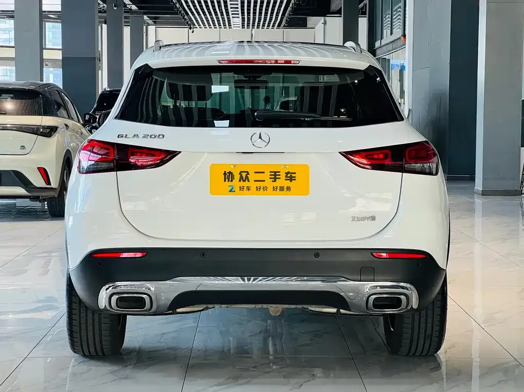 Mercedes-Benz GLA — фото 7