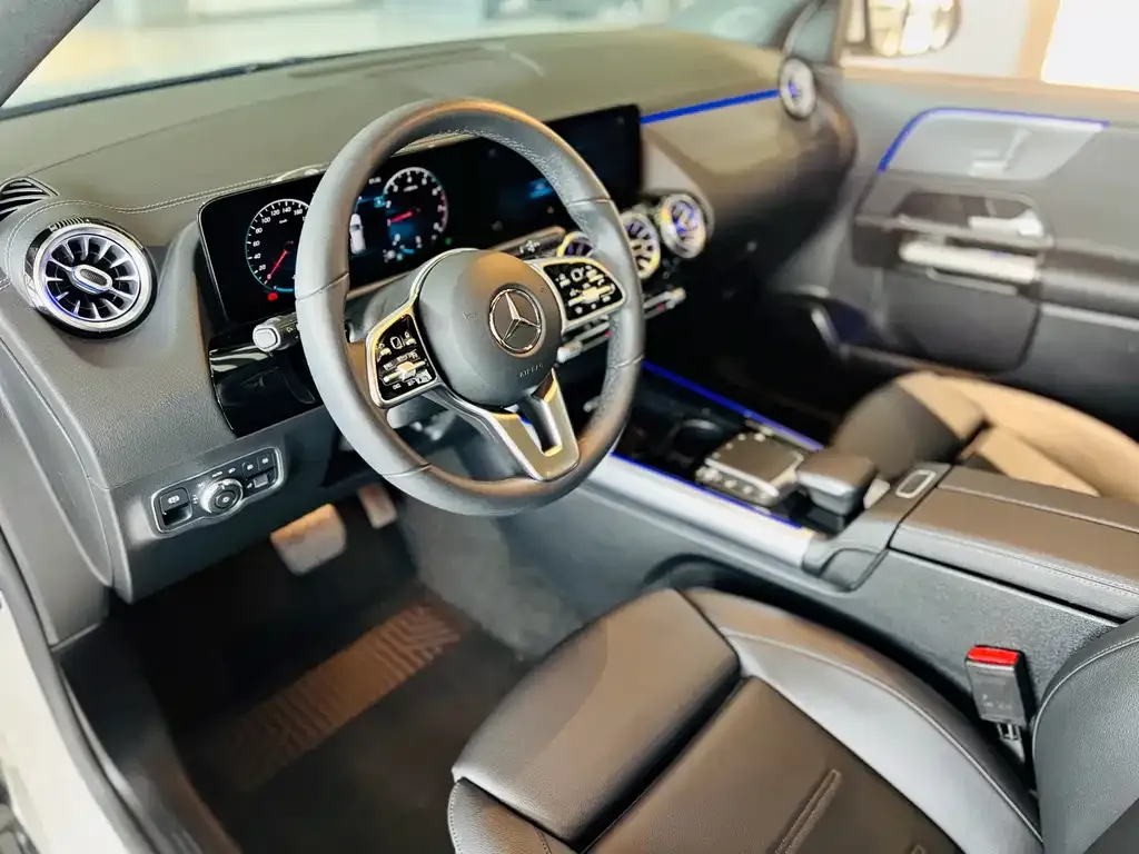 Mercedes-Benz GLA — фото 2