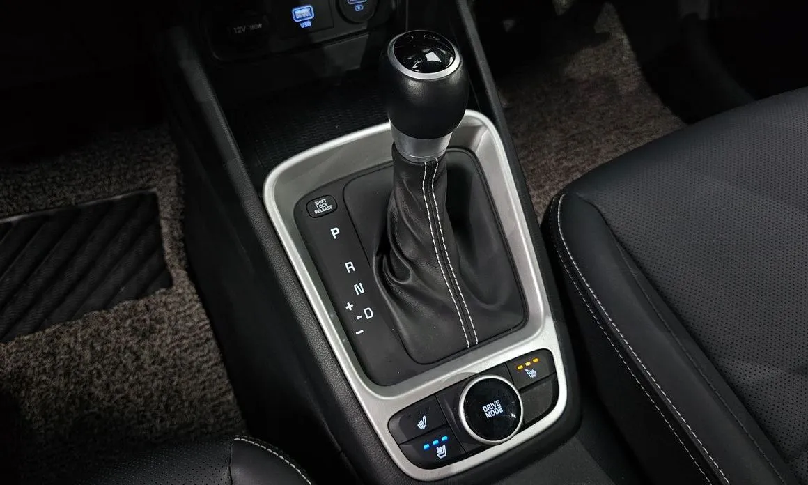 Hyundai Venue 2021 из KR, фото 8