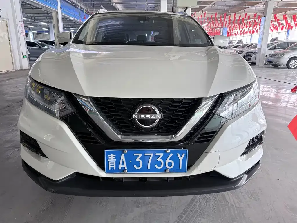Nissan Qashqai — фото 7