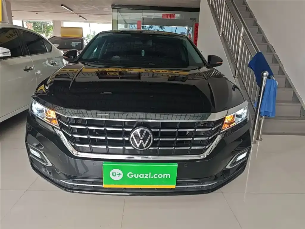 Volkswagen Passat — фото 6