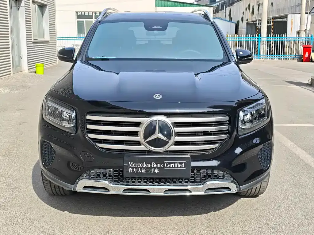Mercedes-Benz GLB — фото 3