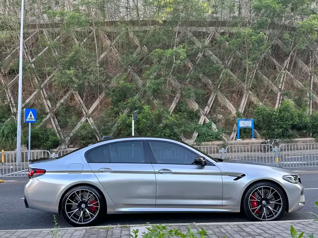 BMW M5 2023 из CN, фото 9