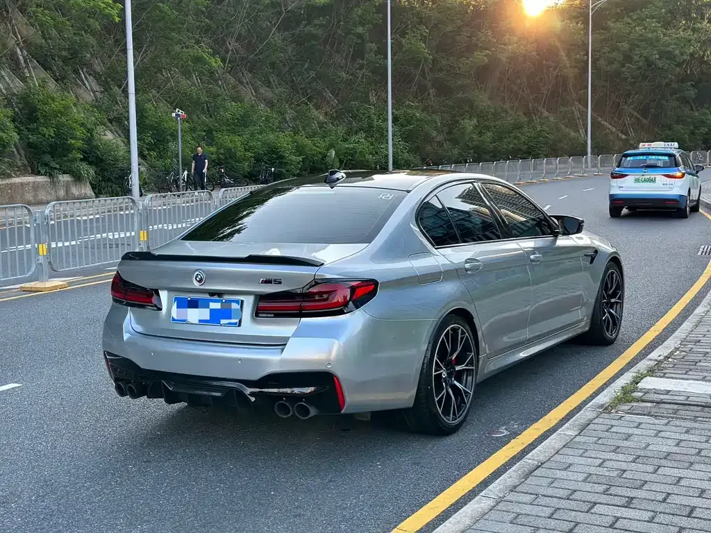 BMW M5 2023 из CN, фото 7