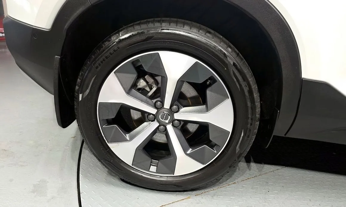 Volvo XC40 2023 из KR, фото 9
