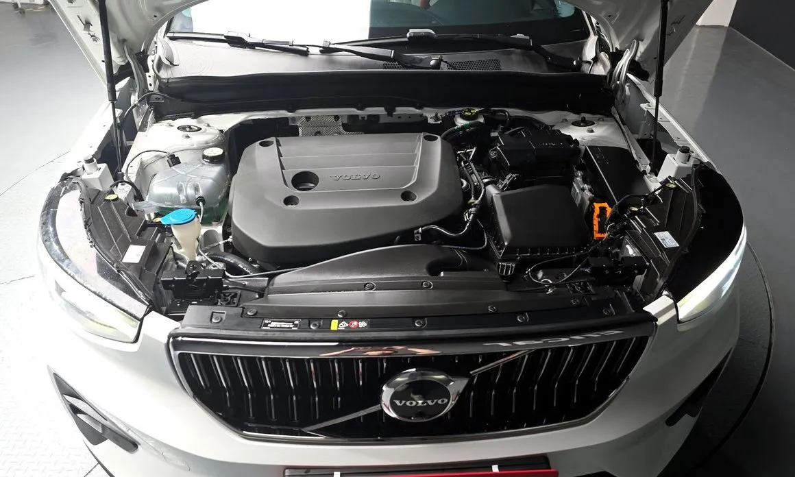 Volvo XC40 2023 из KR, фото 8