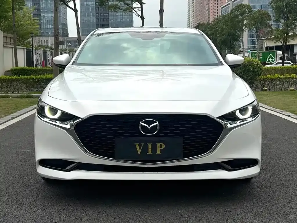 Mazda 3 Axela 2021 из CN, фото 4
