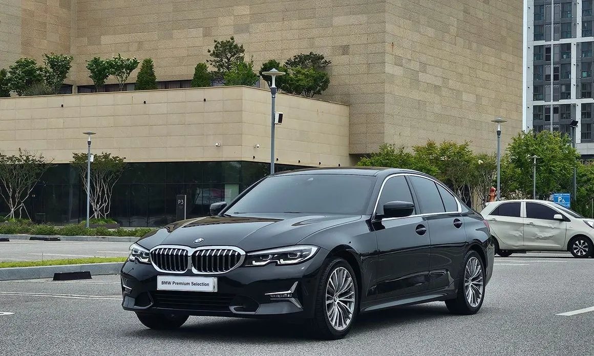 BMW 3-Series