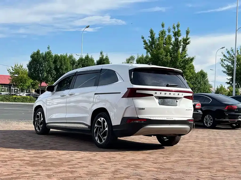 Hyundai Custo 2023 из CN, фото 6