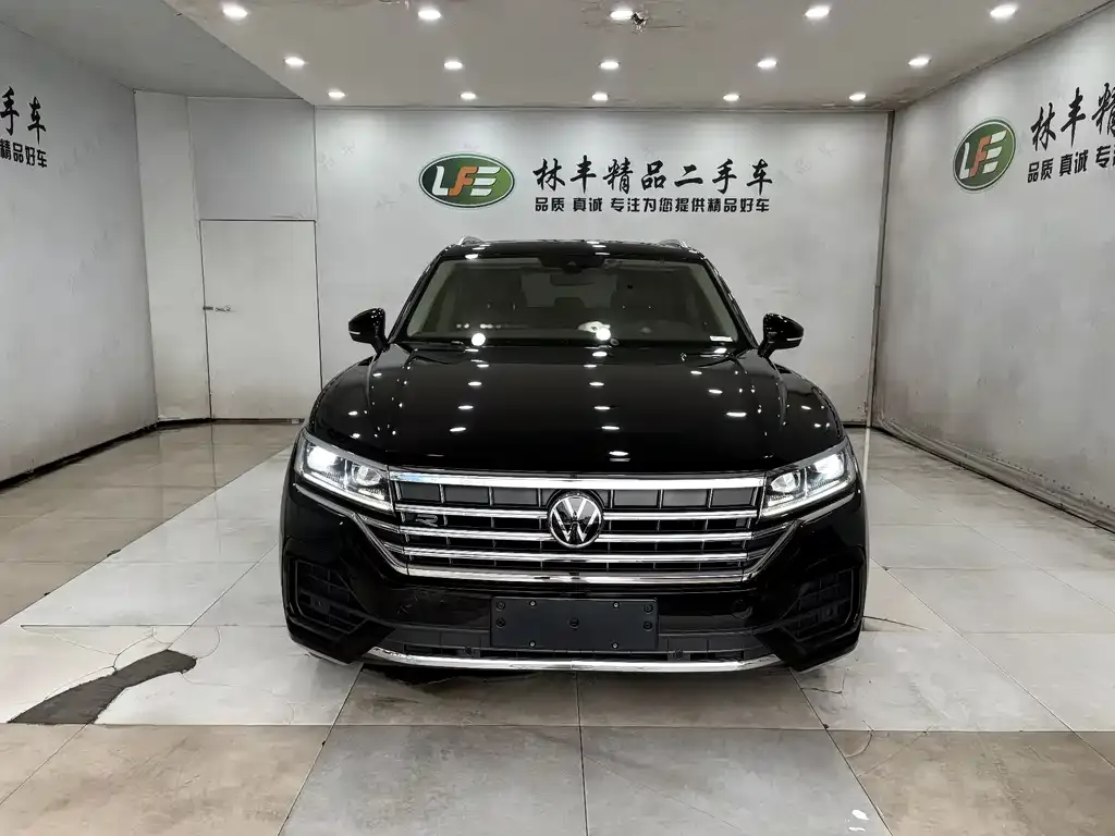 Volkswagen Touareg 2024 из CN, фото 3