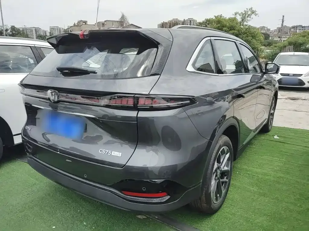 Changan CS75PLUS — фото 9