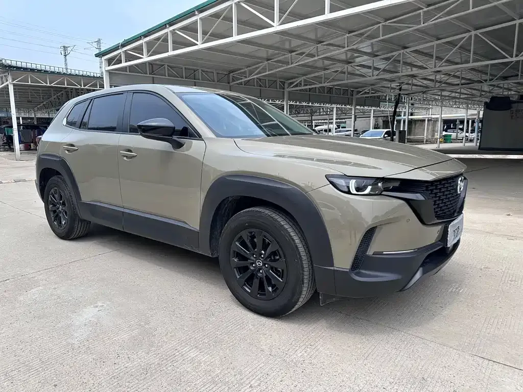 Mazda CX-50 2023 из CN, фото 10