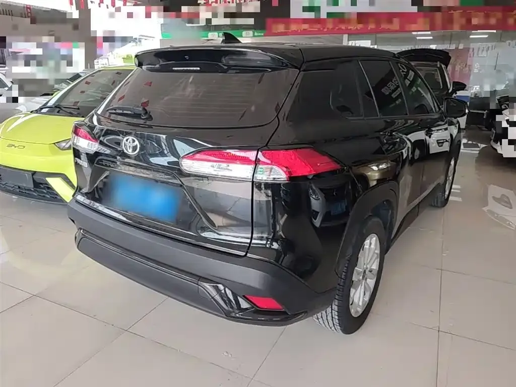 Toyota Frontlander 2024 из CN, фото 8