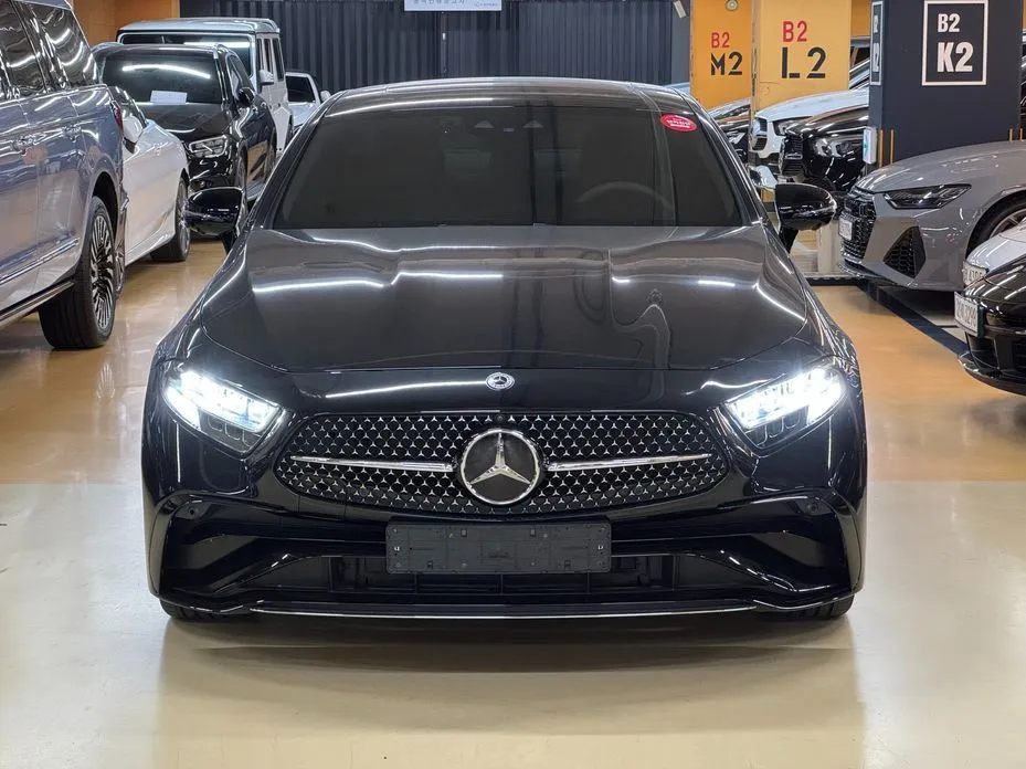 Mercedes-Benz CLS-Class — фото 1