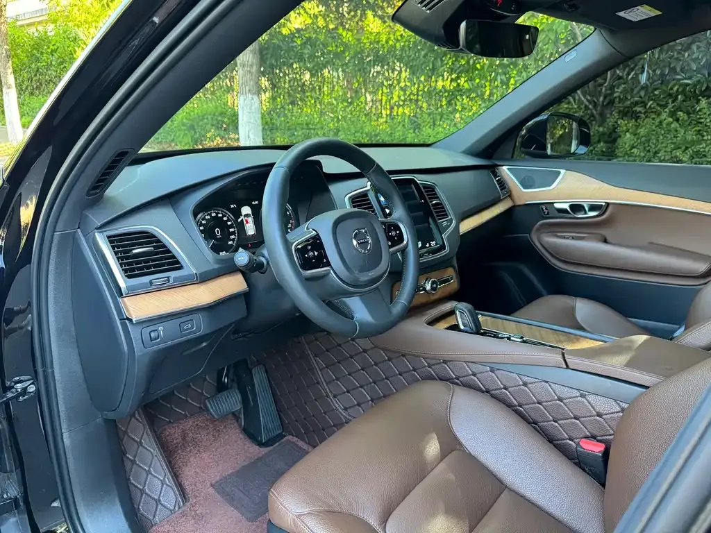 Volvo XC90 2021 из CN, фото 6