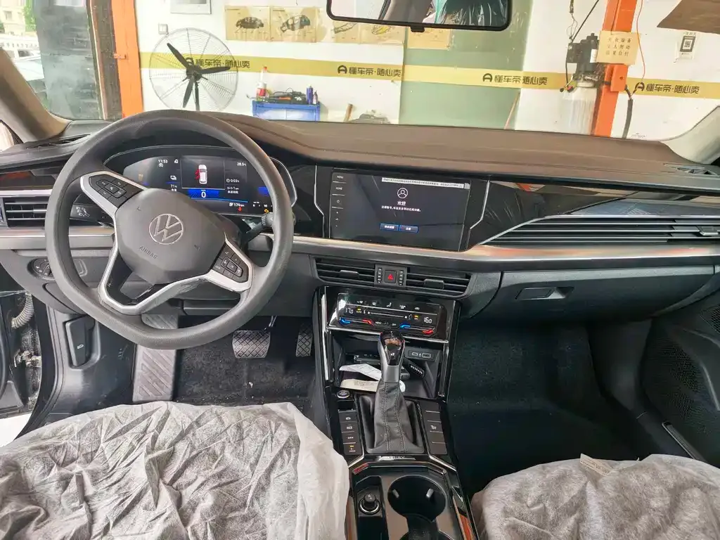 Volkswagen 帕萨特插电混动 — фото 2