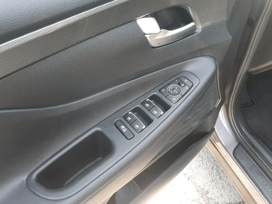 Hyundai Santafe 2022 из KR, фото 5