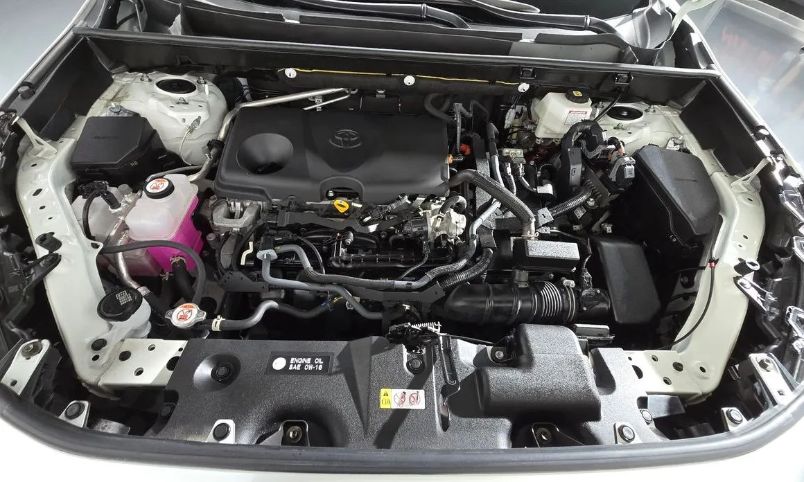 Toyota RAV4 — фото 10