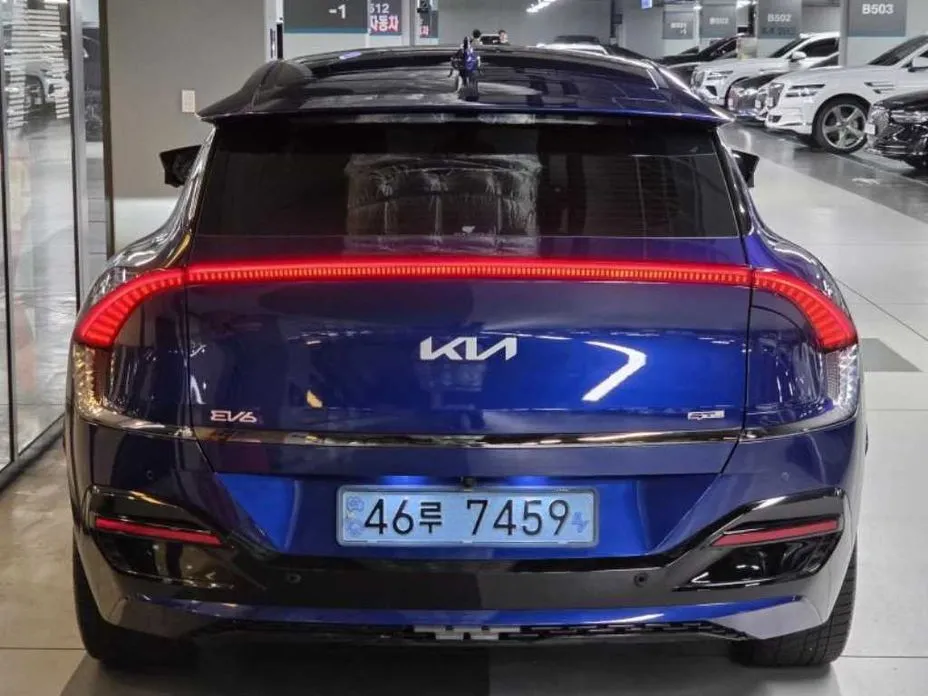 Kia EV6 2023 из KR, фото 8