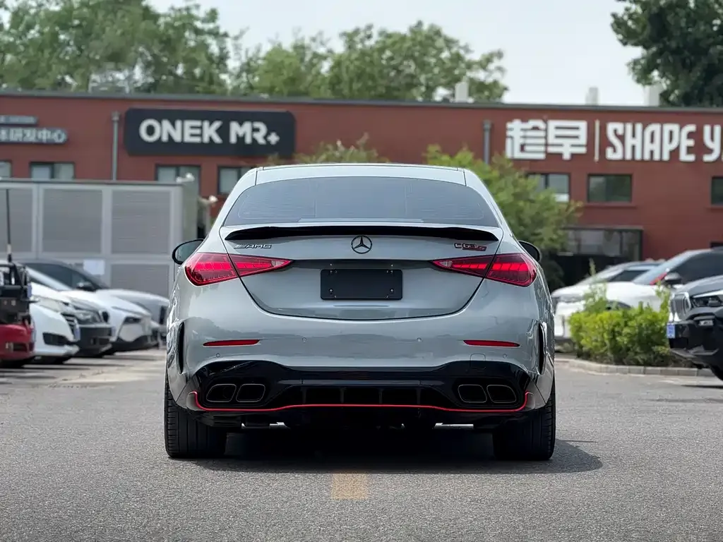 Mercedes-Benz C-Class AMG New Energy 2025 из CN, фото 4