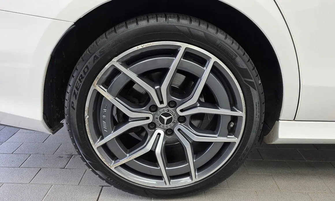 Mercedes-Benz E-Class 2021 из KR, фото 9