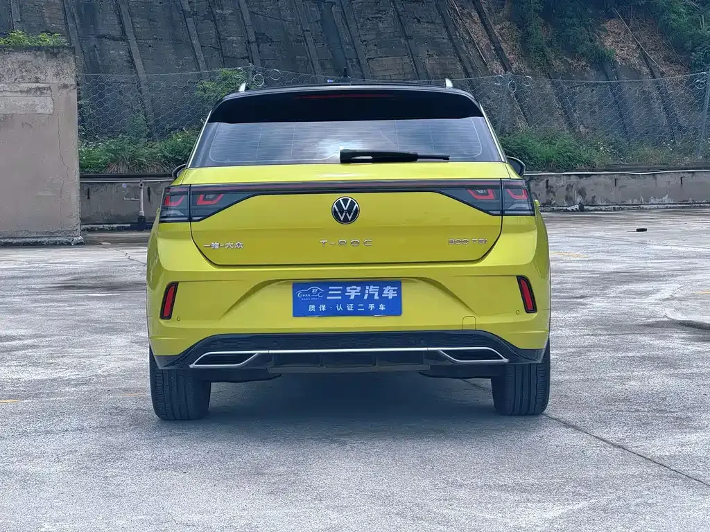 Volkswagen T-Roc — фото 5