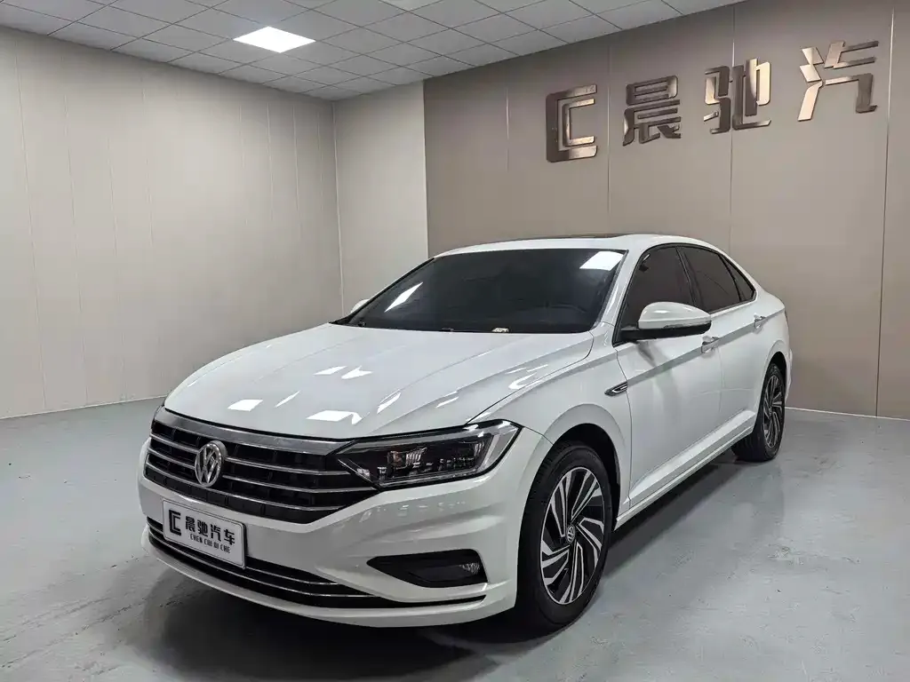Volkswagen Sagitar