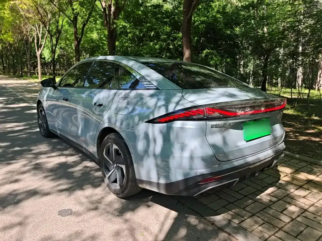 Geely Galaxy L6 2024 из CN, фото 2