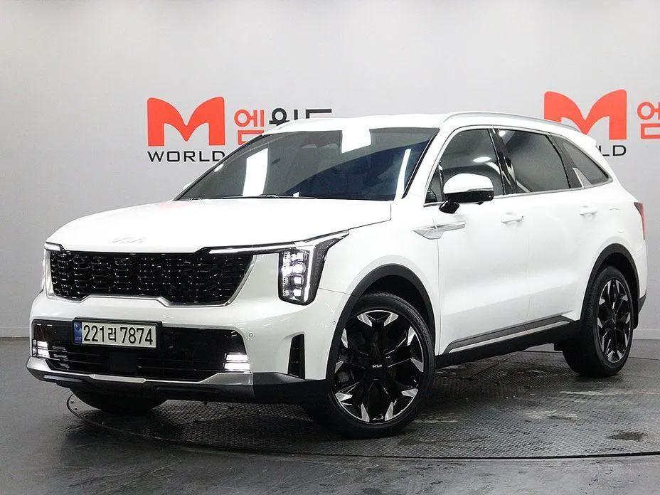 Kia Sorento — фото 1