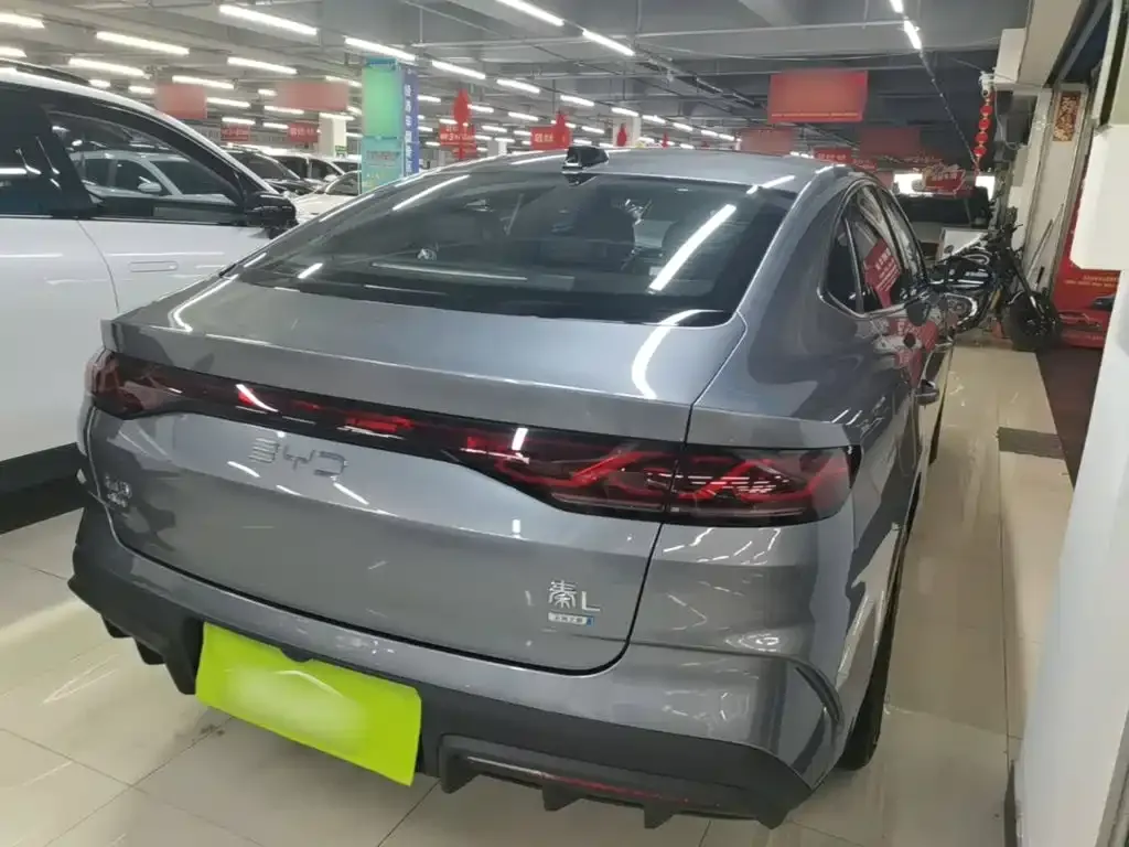 BYD Qin L — фото 4