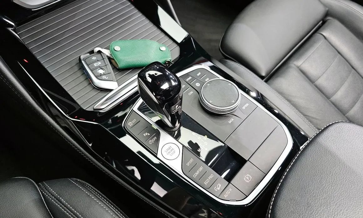 BMW X4 2022 из KR, фото 10