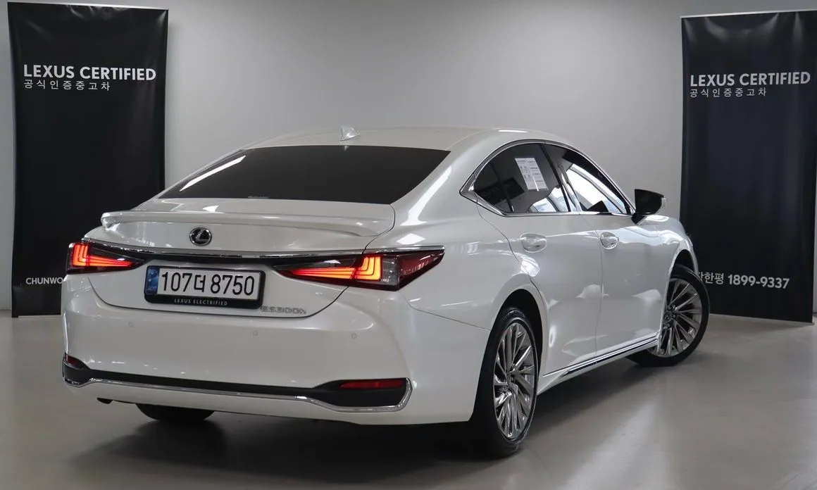 Lexus ES 2026 из KR, фото 3