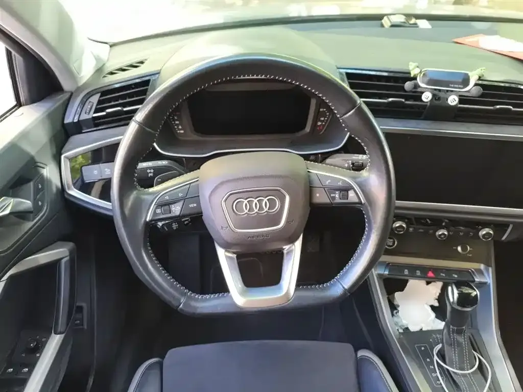 Audi Q3 2021 из CN, фото 8