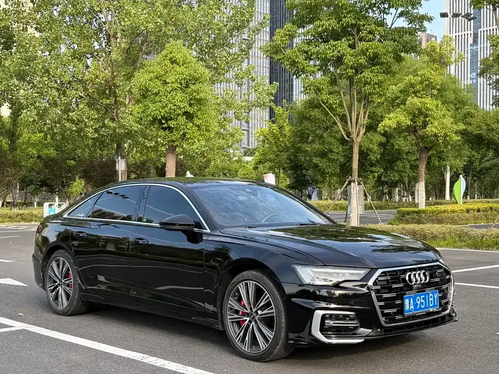 Audi A6L — фото 4